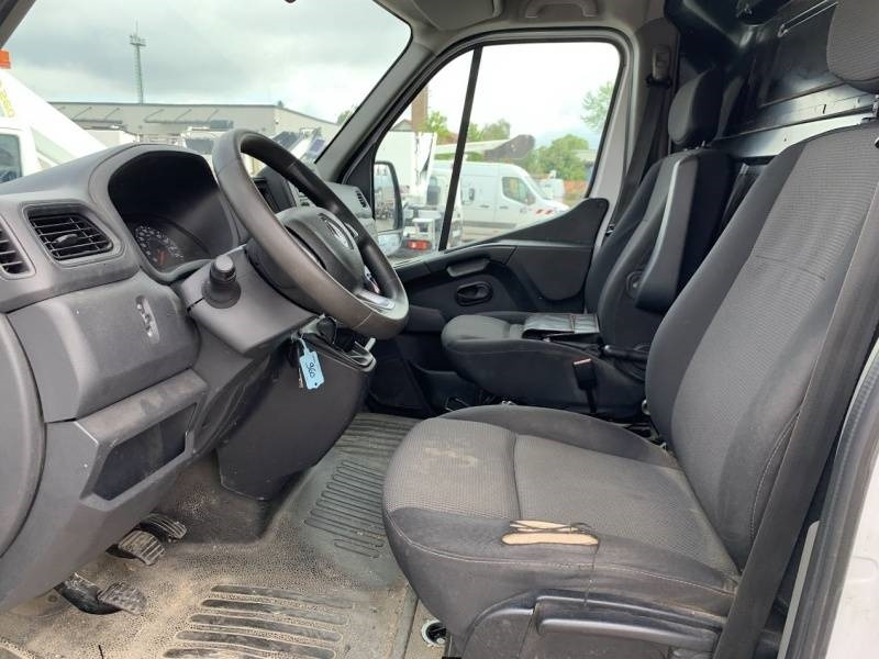 Camion avec nacelle Renault Master Klubb K32 - 12,5 m, 120 kg: photos 11
