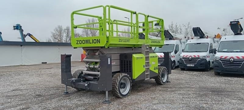 Zoomlion ZS1323RT - 15m, 4x4, diesel - Nacelle ciseaux: photos 2 Zoomlion ZS1323RT - 15m, 4x4, diesel - Nacelle ciseaux: photos 2