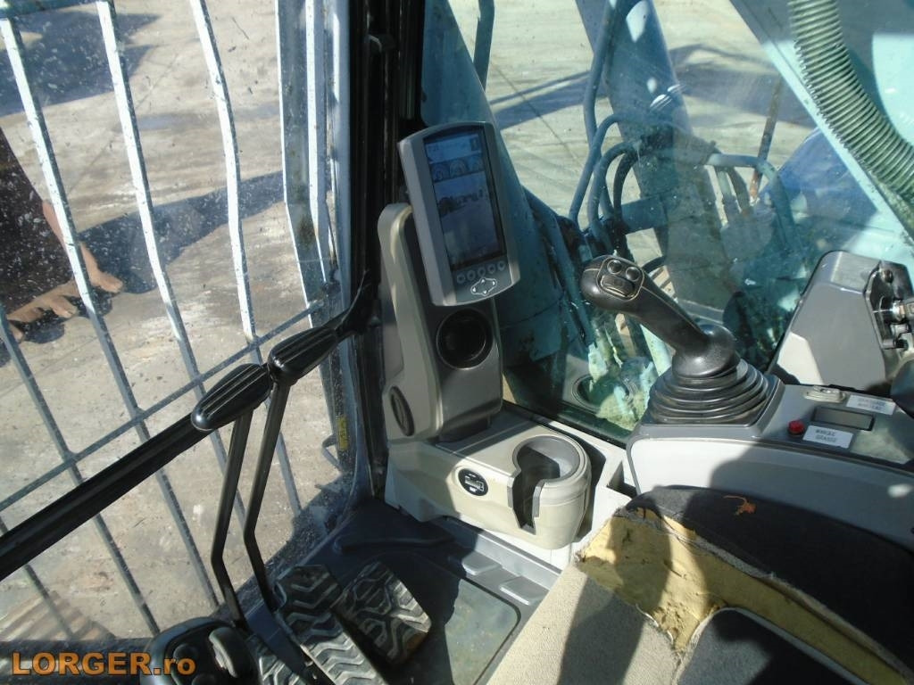 Pelle sur chenille CAT 329 EL: photos 12