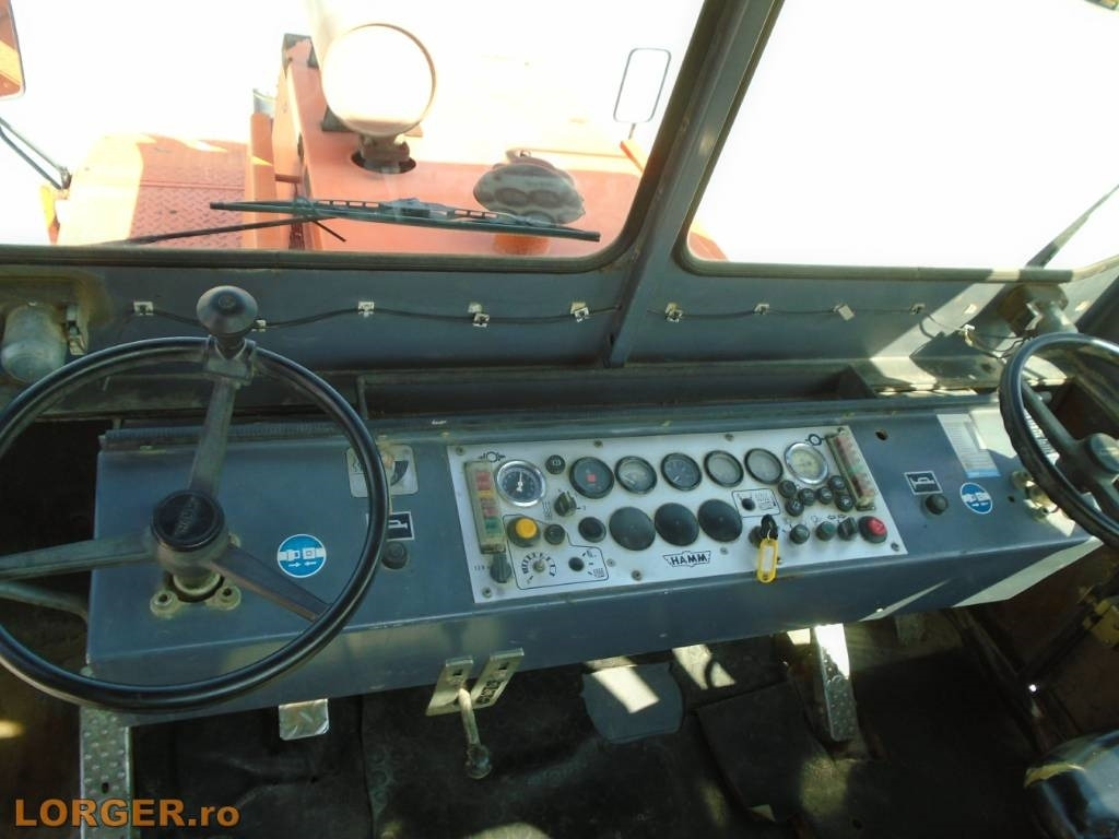Compacteur à pneus Hamm GRW 18: photos 8