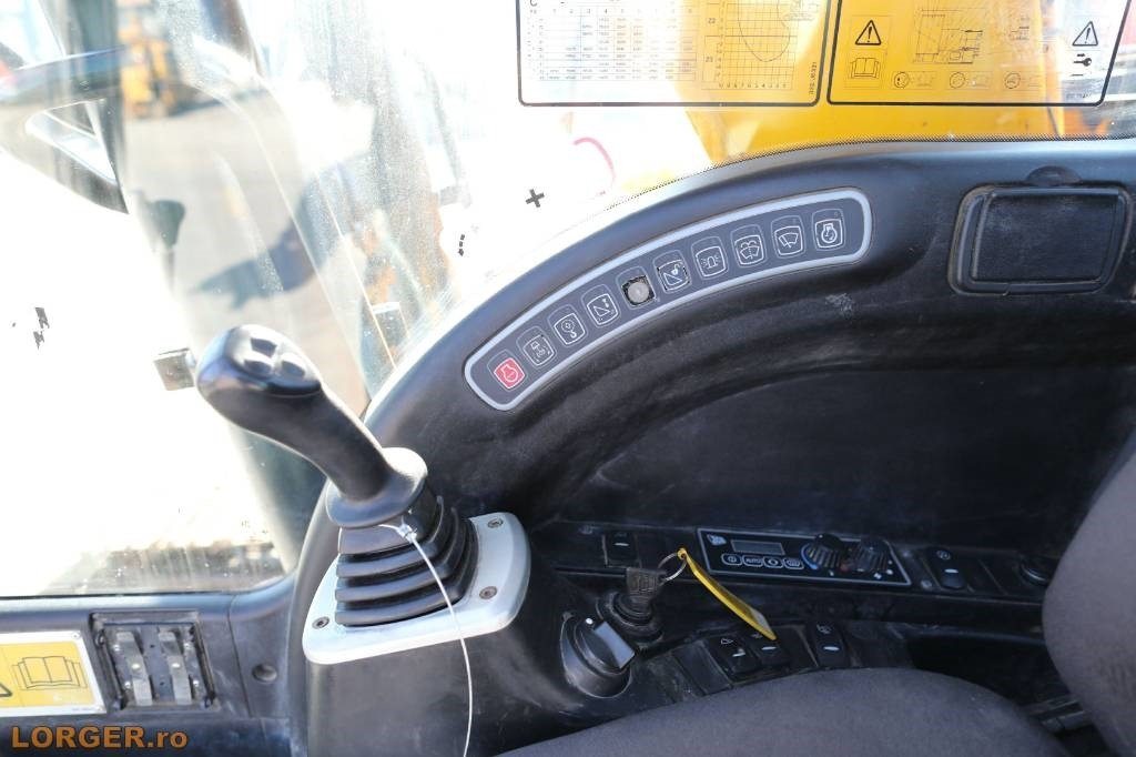 Pelle sur chenille JCB JS 290 LC: photos 14