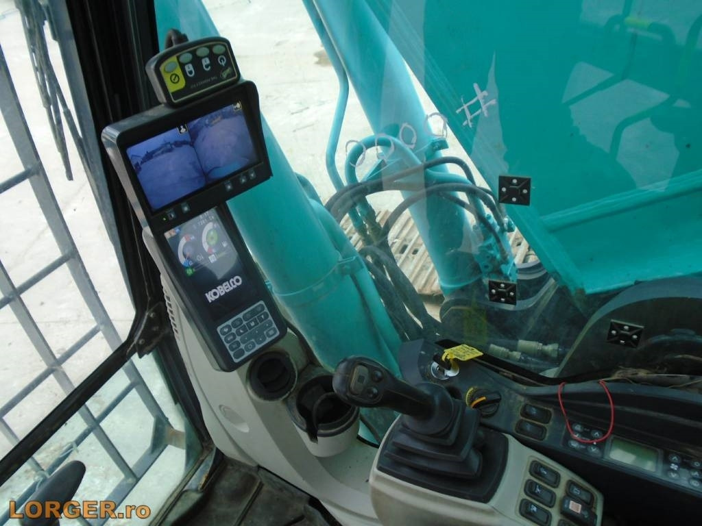 Pelle sur chenille Kobelco SK300 LC-10: photos 12