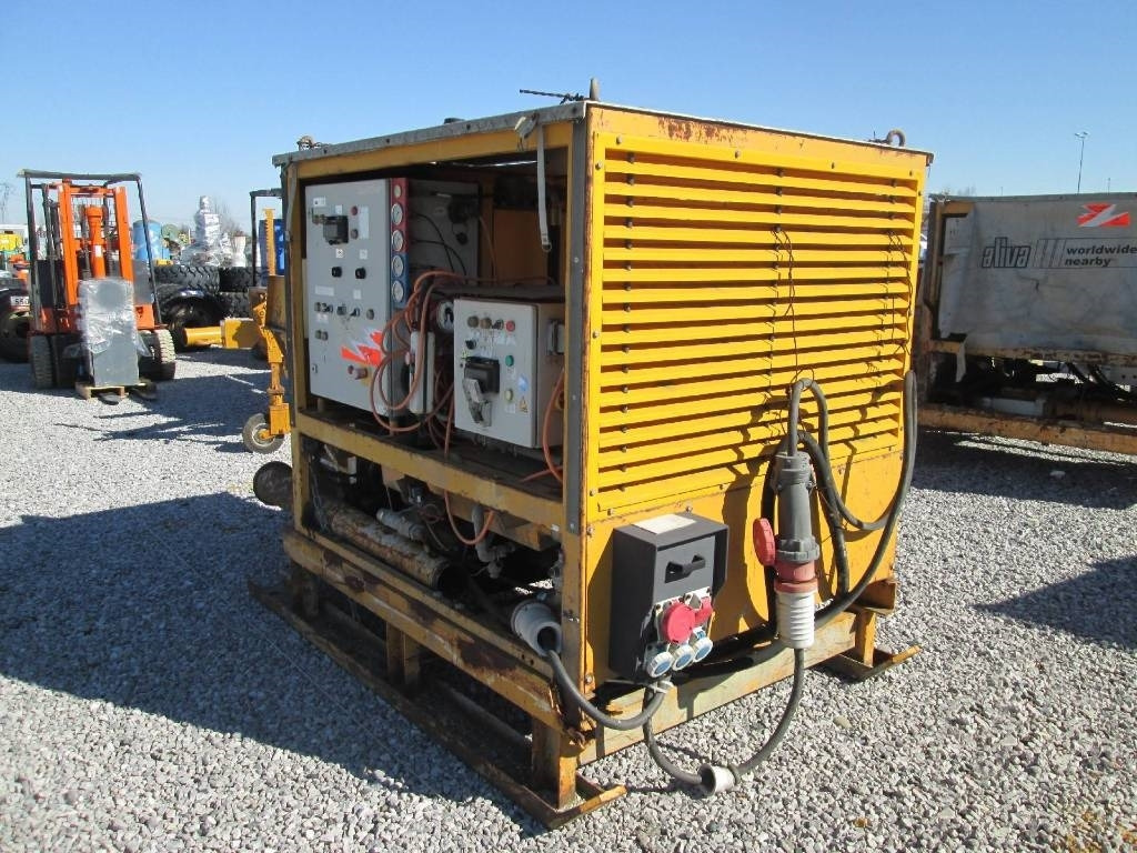 Putzmeister AL-278 - Pompe à béton stationnaire: photos 1 Putzmeister AL-278 - Pompe à béton stationnaire: photos 1