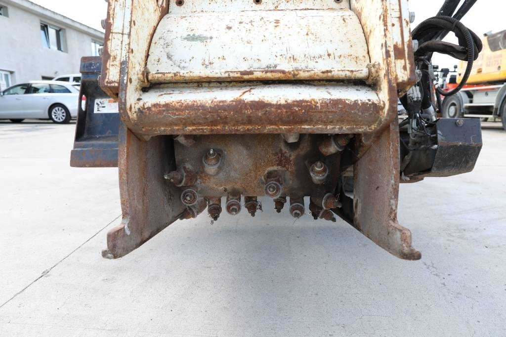 Simex PL4520  - Fraiseuse à froid: photos 3 Simex PL4520  - Fraiseuse à froid: photos 3