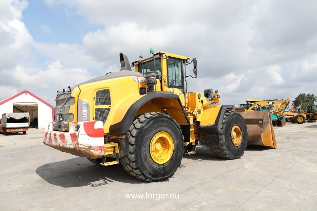Volvo L 220 H - Chargeuse sur pneus: photos 3 Volvo L 220 H - Chargeuse sur pneus: photos 3