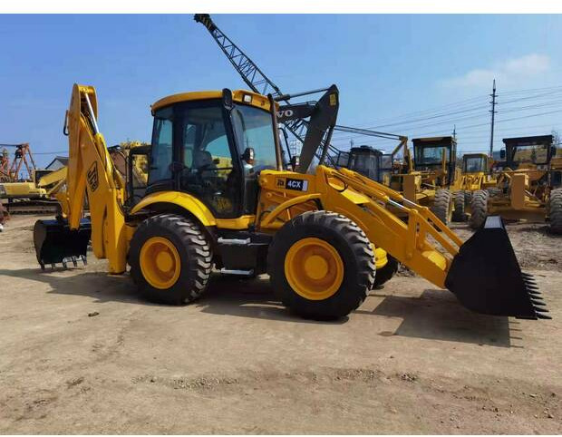2022 JCB 4CX - Tractopelle: photos 4 2022 JCB 4CX - Tractopelle: photos 4
