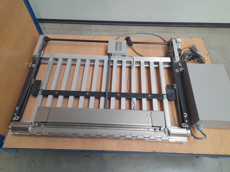 Horizon GFB-74 - Plieuse de bureau: photos 1 Horizon GFB-74 - Plieuse de bureau: photos 1