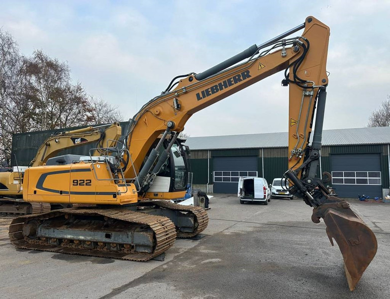 Liebherr R 922 L - Pelle sur chenille: photos 4 Liebherr R 922 L - Pelle sur chenille: photos 4