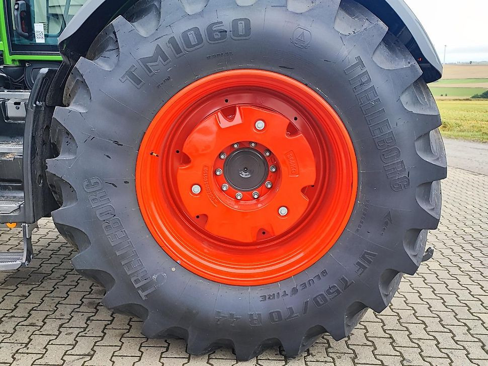 Tracteur agricole J.Reiff Sarl
Herr Stefan Neukirch - 77 Z.I in den: photos 7 Tracteur agricole J.Reiff Sarl
Herr Stefan Neukirch - 77 Z.I in den: photos 7