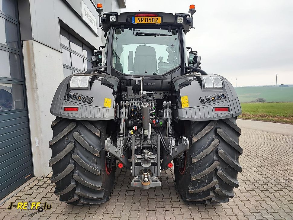J.Reiff Sarl
Herr Stefan Neukirch - 77 Z.I in den - Tracteur agricole: photos 4 J.Reiff Sarl
Herr Stefan Neukirch - 77 Z.I in den - Tracteur agricole: photos 4