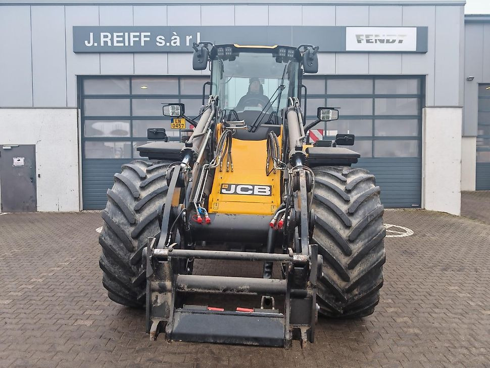 Chargeuse sur pneus J.Reiff Sarl                        
                                                                Herr Stefan Neukirch                                                                - 77 Z.I in den: photos 6