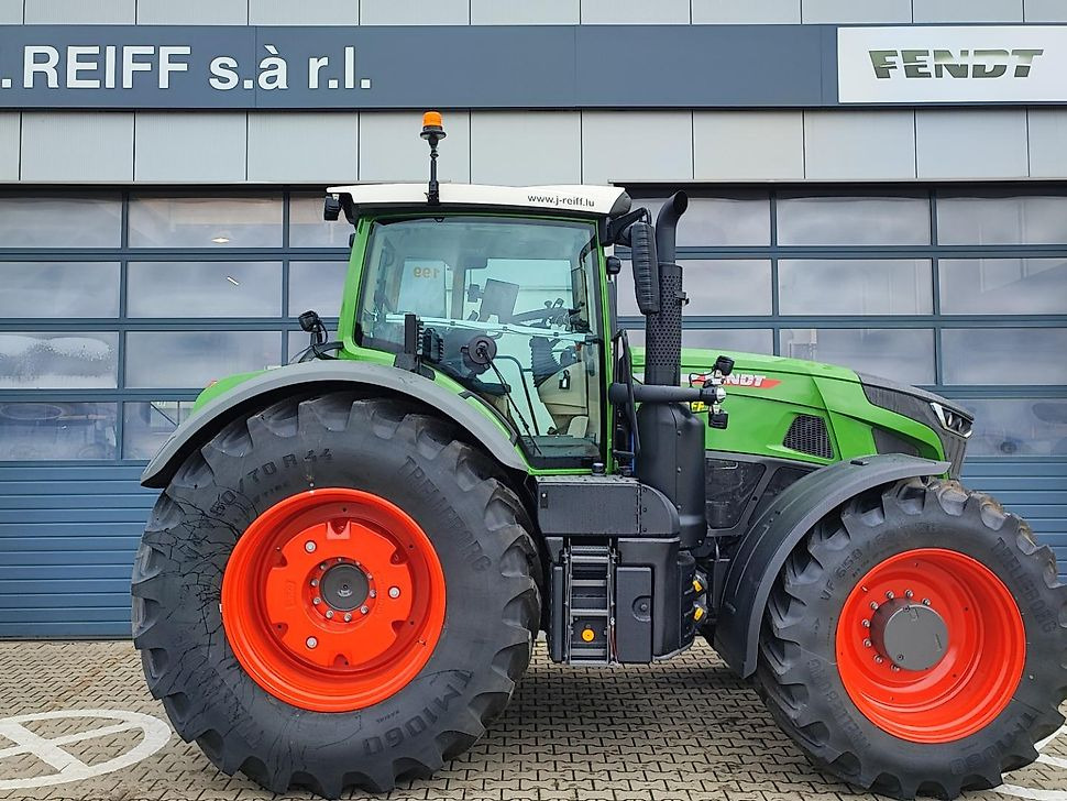 J.Reiff Sarl
Herr Stefan Neukirch - 77 Z.I in den - Tracteur agricole: photos 3 J.Reiff Sarl
Herr Stefan Neukirch - 77 Z.I in den - Tracteur agricole: photos 3