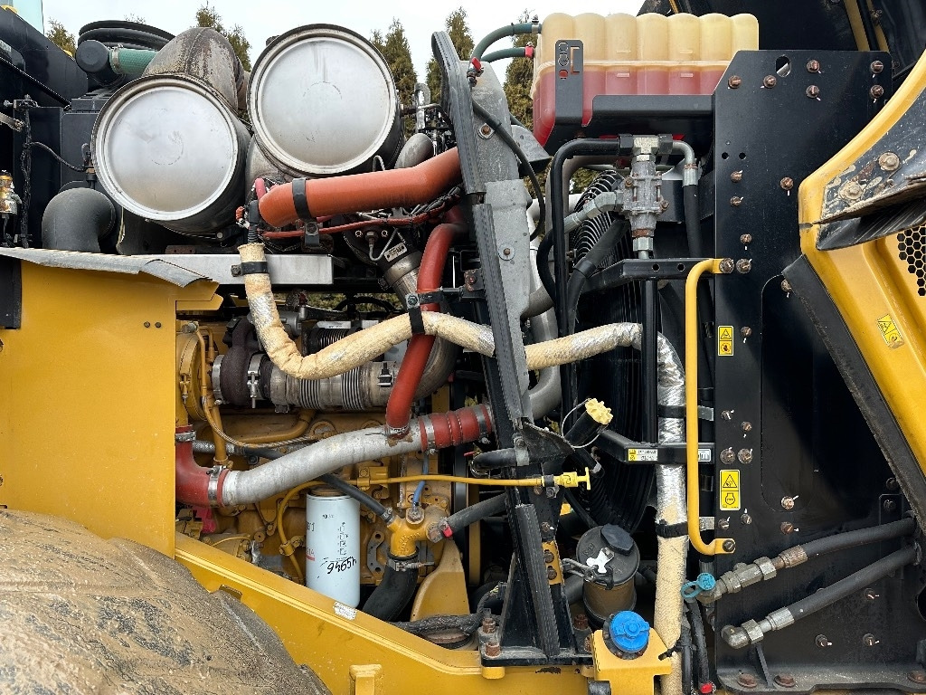 Chargeuse sur pneus CAT 972 M: photos 15