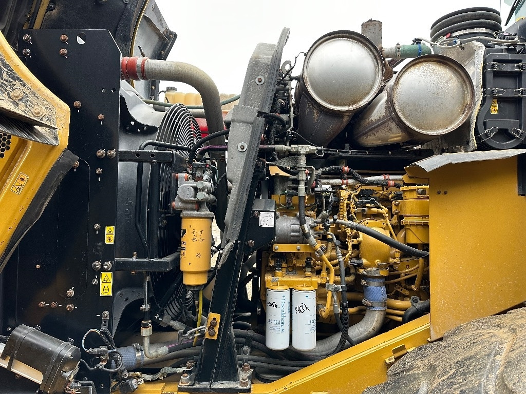 Chargeuse sur pneus CAT 972 M: photos 16