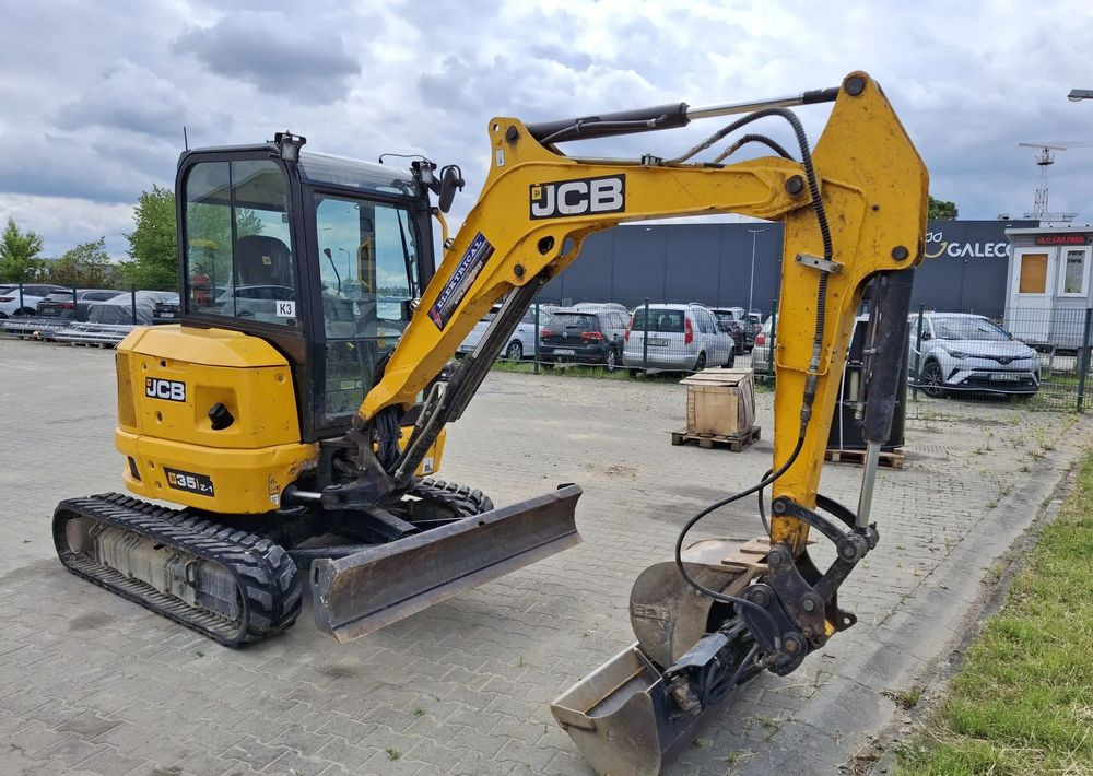 JCB 35Z-1 - Mini pelle: photos 2 JCB 35Z-1 - Mini pelle: photos 2
