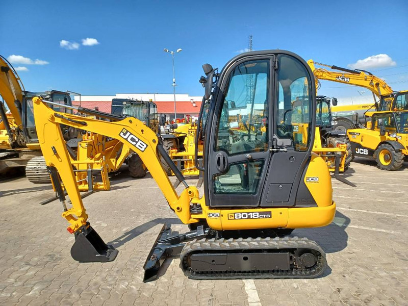 JCB 8018 CTS - Mini pelle: photos 3 JCB 8018 CTS - Mini pelle: photos 3