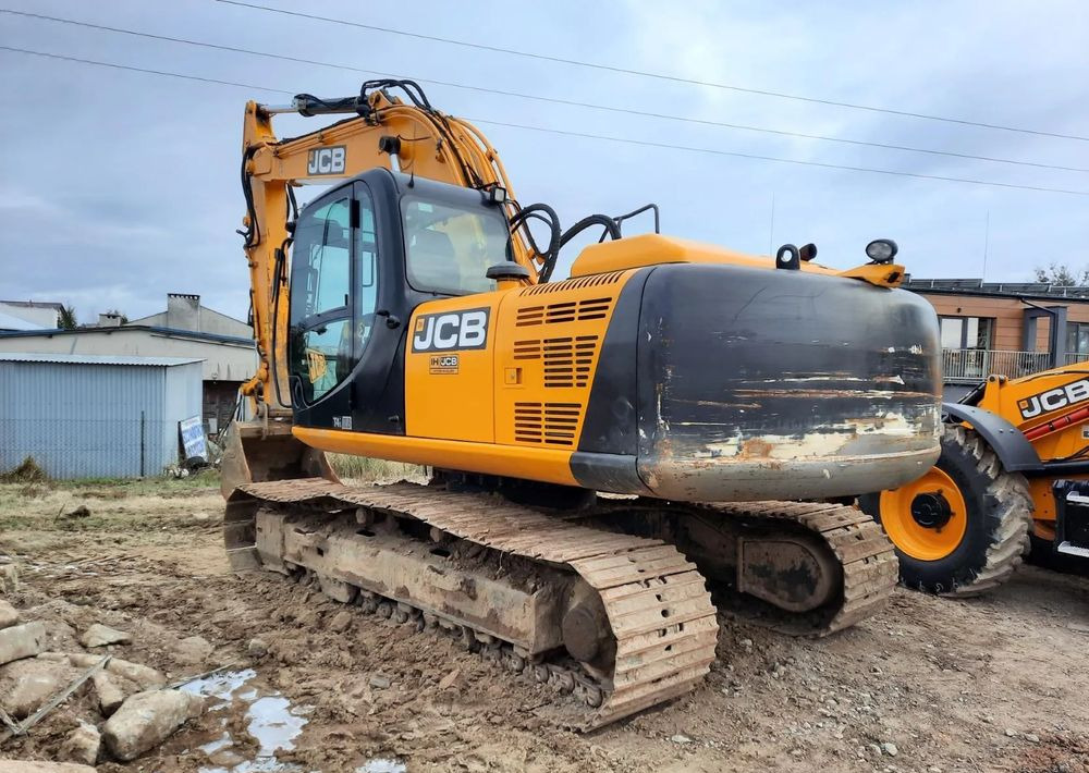 JCB JS 220 - Pelle sur chenille: photos 4 JCB JS 220 - Pelle sur chenille: photos 4