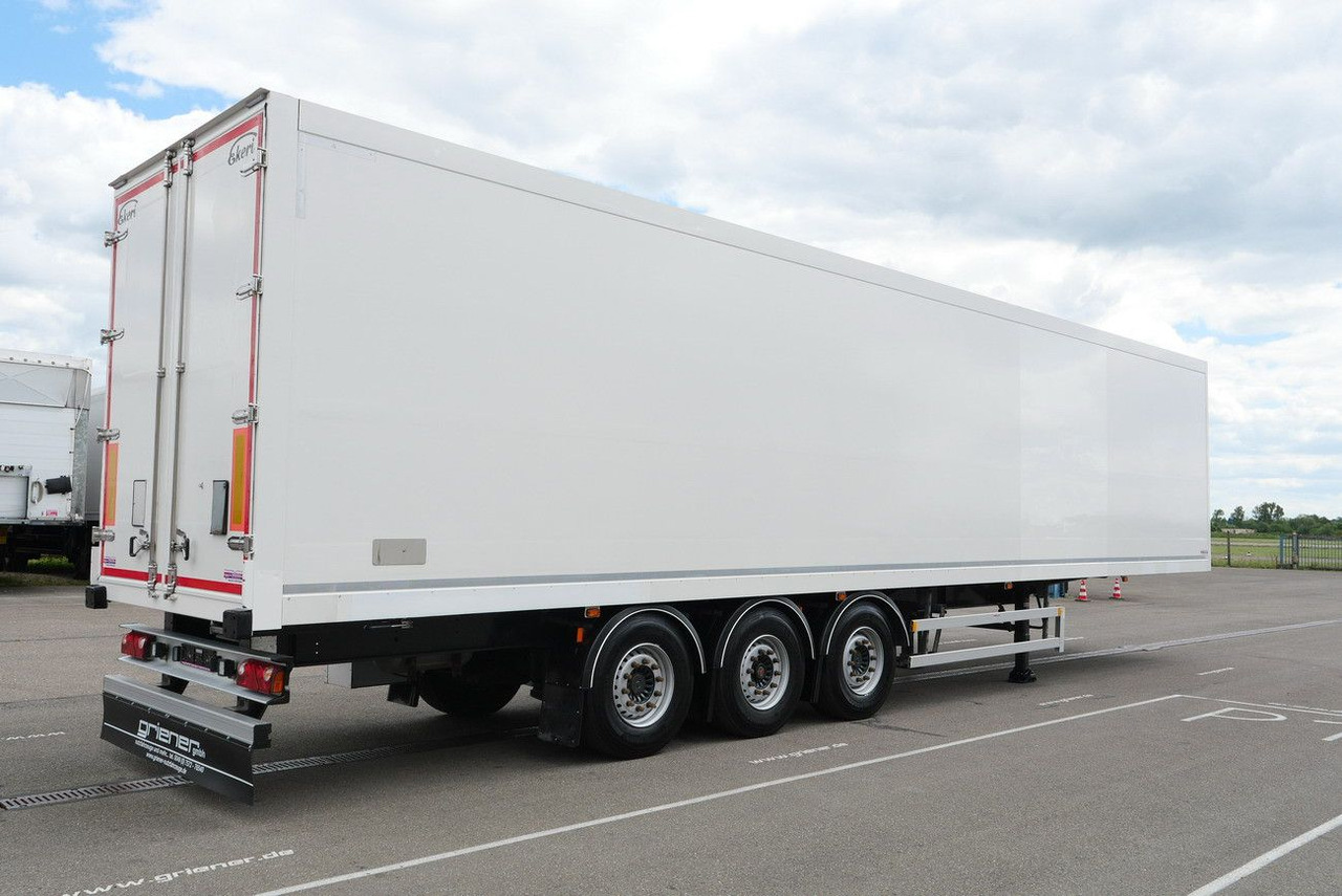 EKERI T3-A /SEITLICHE TÜREN /FALTWAND 2700 mm - Semi-remorque fourgon: photos 2 EKERI T3-A /SEITLICHE TÜREN /FALTWAND 2700 mm - Semi-remorque fourgon: photos 2