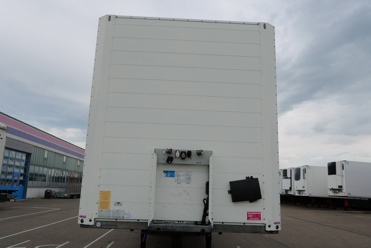 Schmitz Cargobull SKO 24/DOPPELSTOCK / ZURRLEISTE / LASI 12642 XL - Semi-remorque fourgon: photos 4 Schmitz Cargobull SKO 24/DOPPELSTOCK / ZURRLEISTE / LASI 12642 XL - Semi-remorque fourgon: photos 4