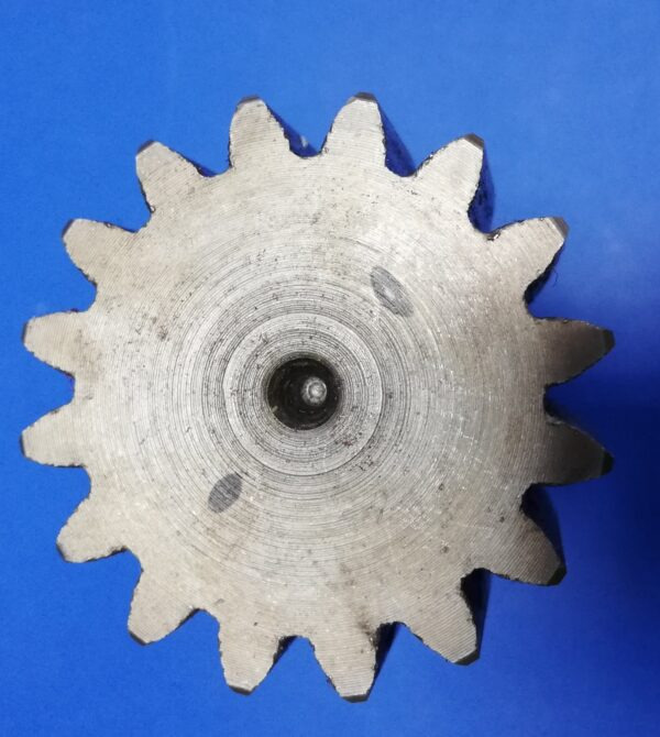 010510A Wałek silnika obrotu Libra 216 - Moteur de rotation pour Engins de chantier: photos 2 010510A Wałek silnika obrotu Libra 216 - Moteur de rotation pour Engins de chantier: photos 2