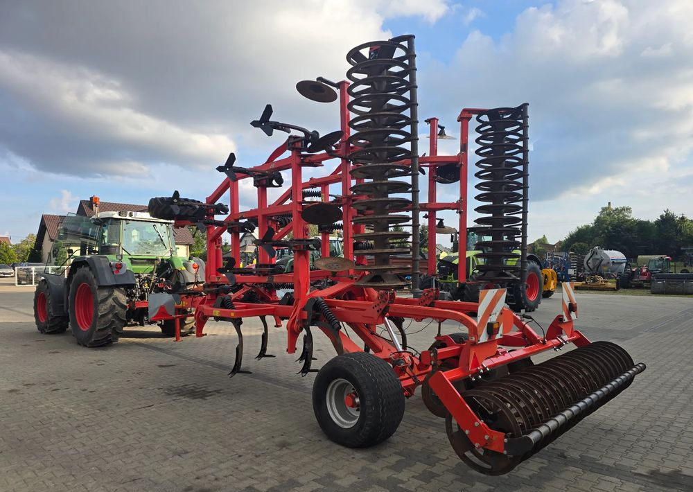 Kuhn Cultimer 6500 - Outils du sol: photos 5 Kuhn Cultimer 6500 - Outils du sol: photos 5