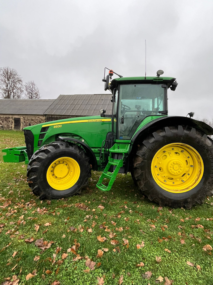 John Deere 8530 - Tracteur agricole: photos 1 John Deere 8530 - Tracteur agricole: photos 1