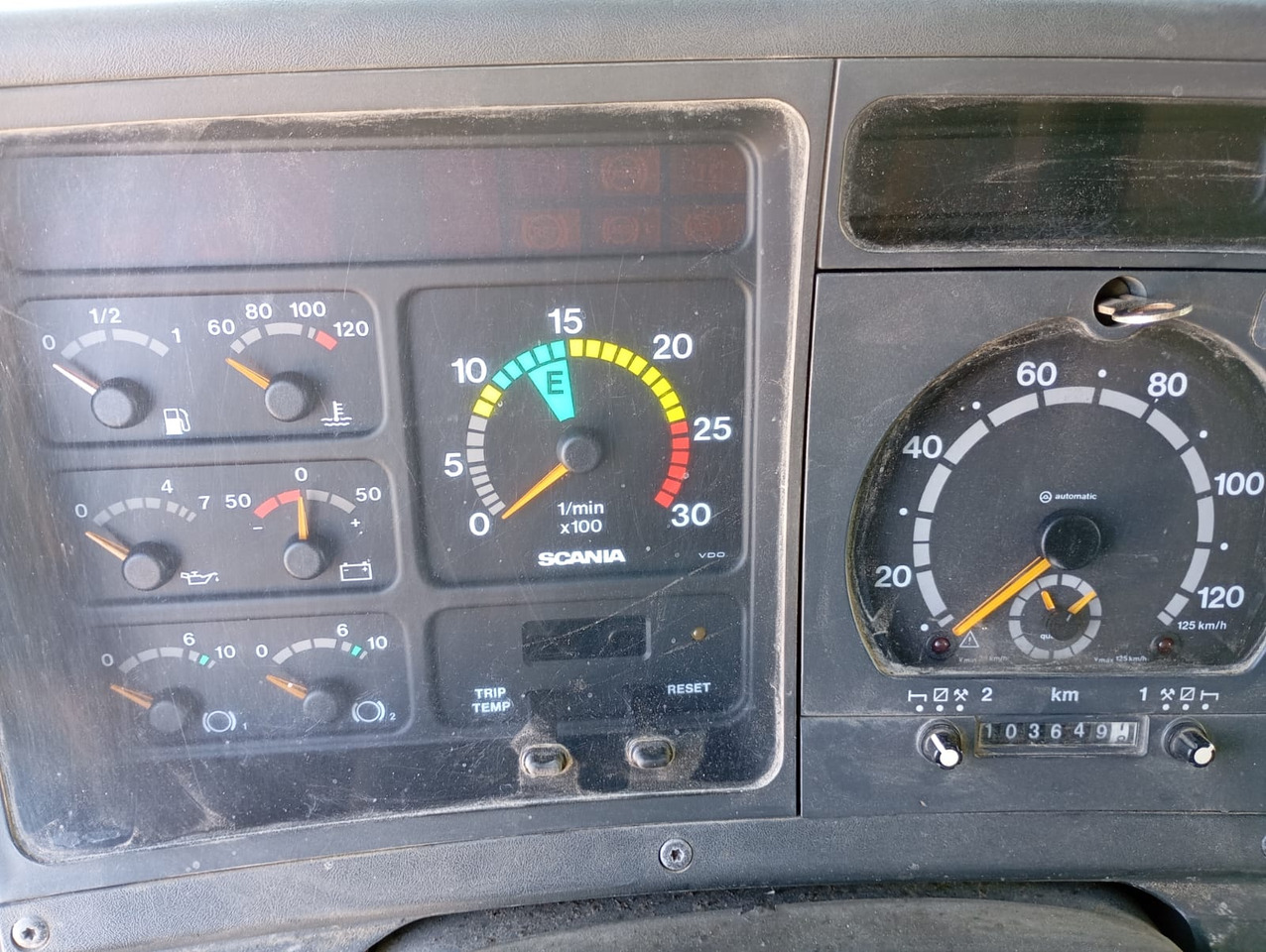 Tracteur routier Scania R124: photos 8