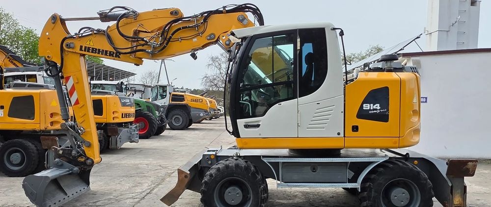 Liebherr A 914 COMPACT - Pelle sur pneus: photos 3 Liebherr A 914 COMPACT - Pelle sur pneus: photos 3