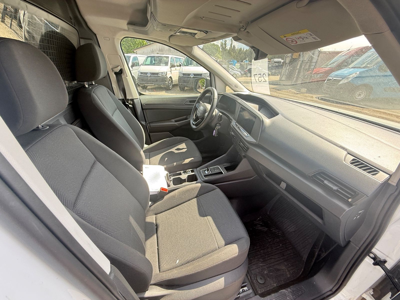 Fourgonnette Ford Transit Connect Trend L2 Kasten: photos 14