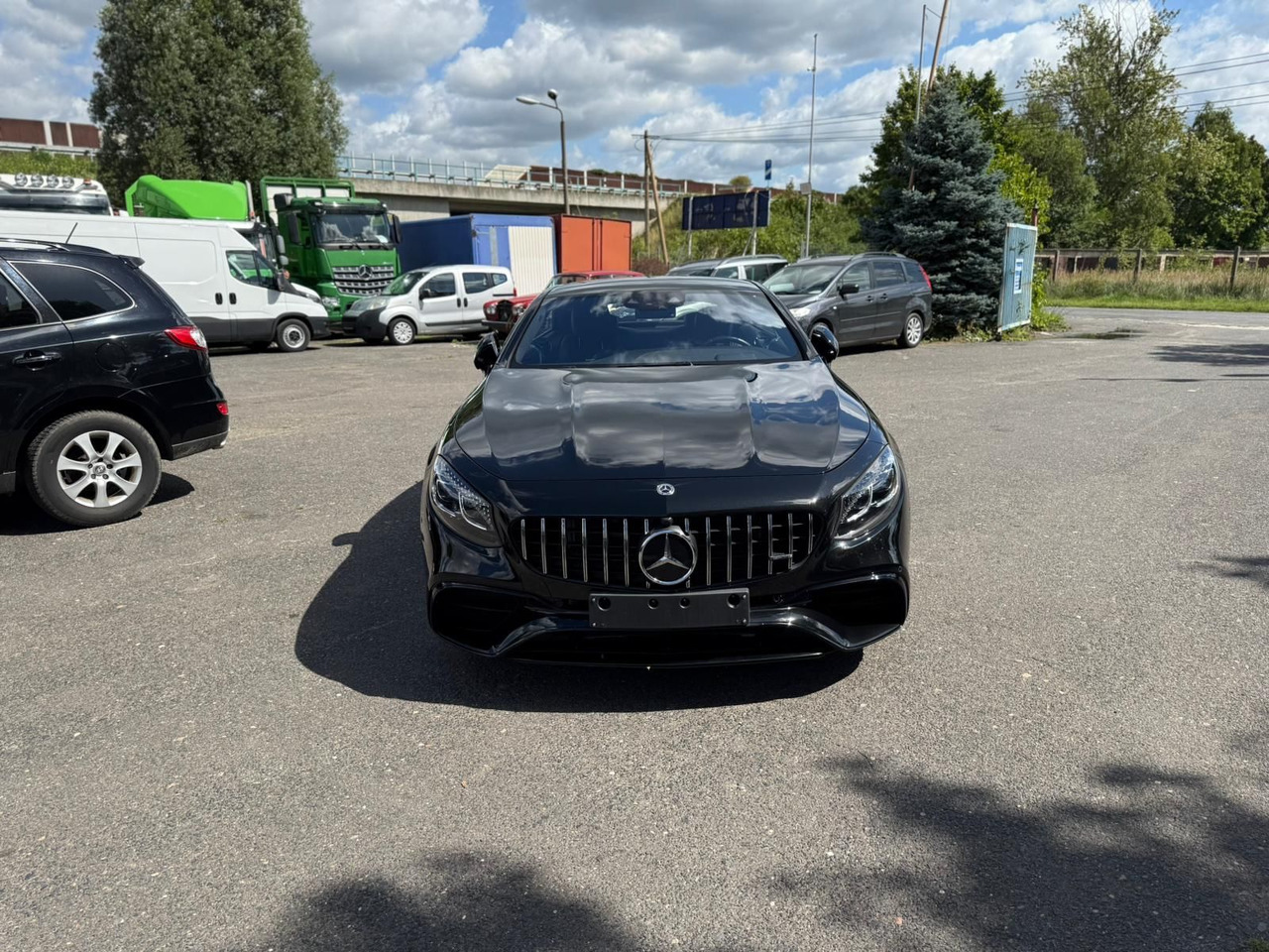 Mercedes-Benz S 63 AMG S -Klasse Coupe S 63 AMG 4Matic+ - Coupé: photos 2 Mercedes-Benz S 63 AMG S -Klasse Coupe S 63 AMG 4Matic+ - Coupé: photos 2