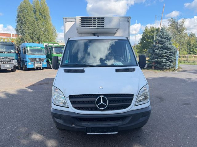 Mercedes-Benz Sprinter II Pritsch.316 CDI Bis zu -32 - Utilitaire frigorifique: photos 1 Mercedes-Benz Sprinter II Pritsch.316 CDI Bis zu -32 - Utilitaire frigorifique: photos 1