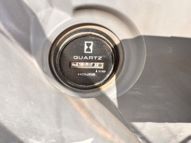 Pelle sur chenille New Holland E 265 B: photos 11 Pelle sur chenille New Holland E 265 B: photos 11