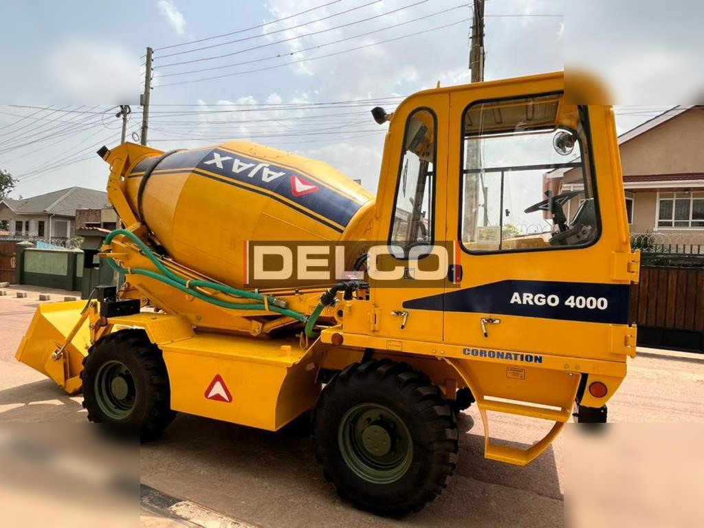 AJAX ARGO 4000 - Camion malaxeur: photos 4 AJAX ARGO 4000 - Camion malaxeur: photos 4