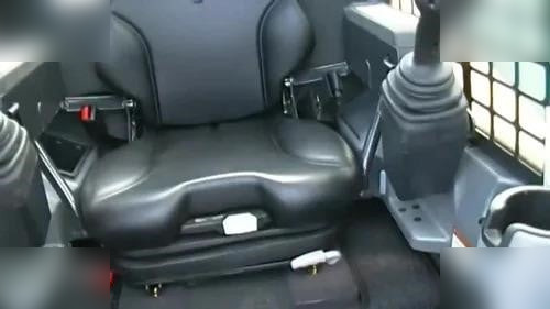 Mini chargeuse neuf BOBCAT S590: photos 6