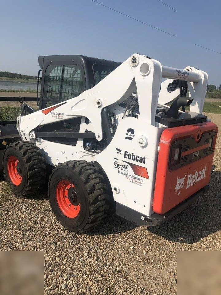 BOBCAT S770 - Mini chargeuse: photos 2 BOBCAT S770 - Mini chargeuse: photos 2