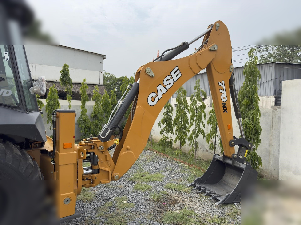 Tractopelle neuf CASE 770NX MAGNUM: photos 10