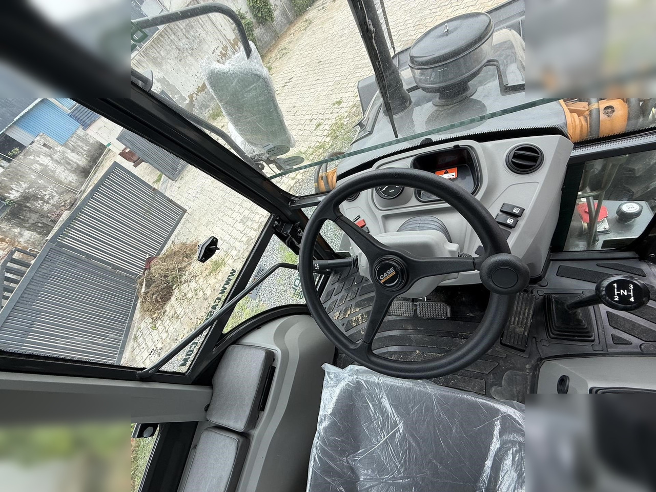 Tractopelle neuf CASE 851NX CP: photos 19