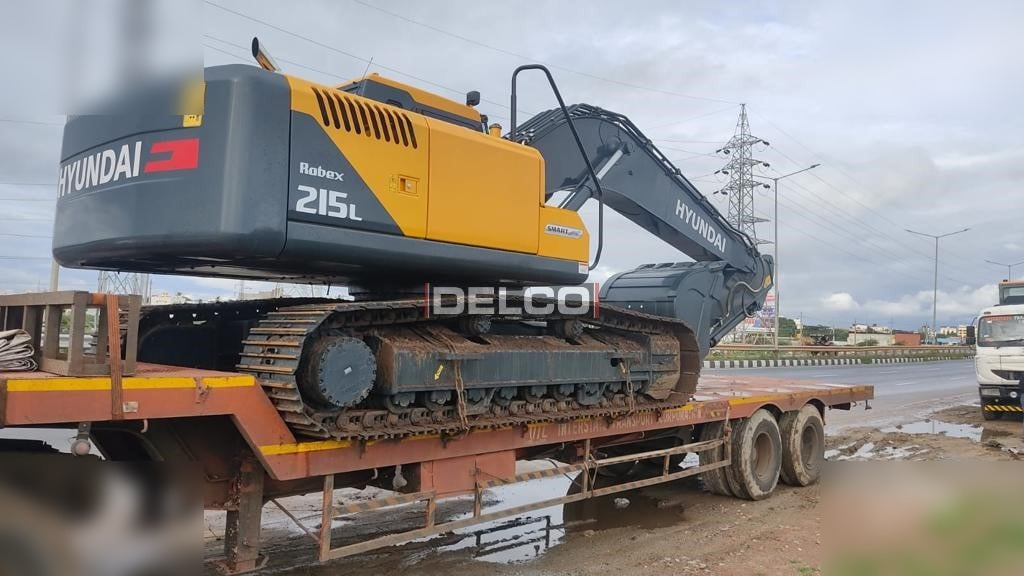 HYUNDAI ROBEX 215 SMART PLUS - Pelle sur chenille: photos 4 HYUNDAI ROBEX 215 SMART PLUS - Pelle sur chenille: photos 4