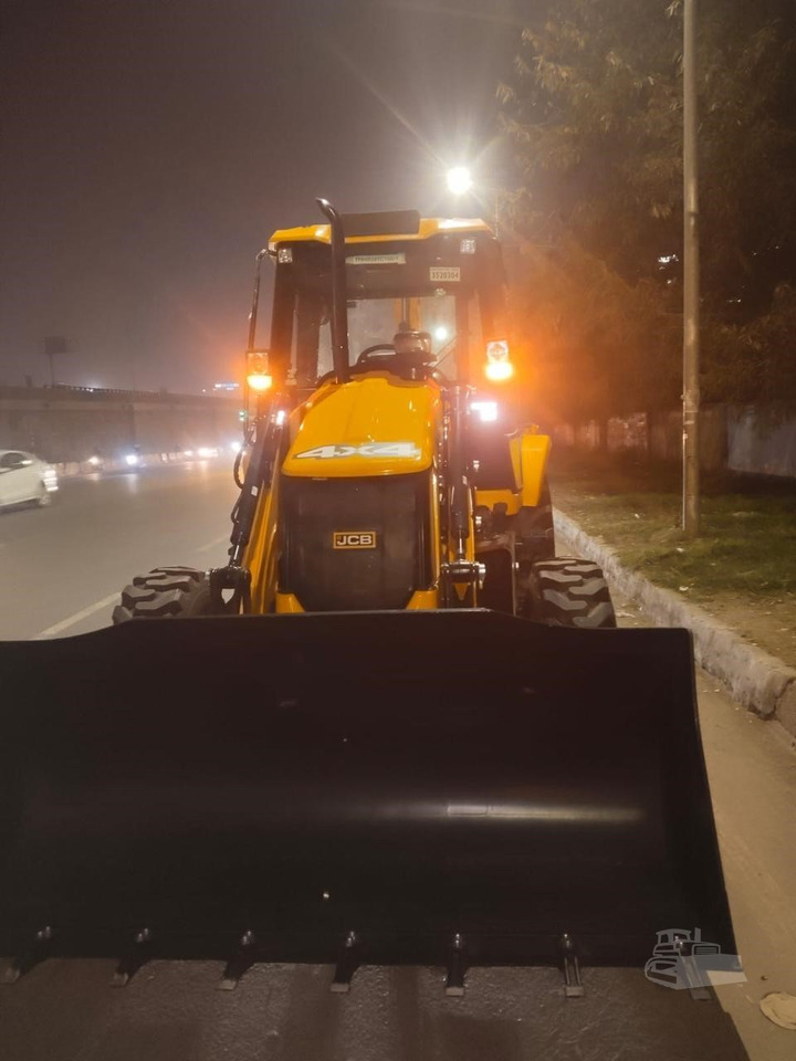 JCB 3DX SUPER - Tractopelle: photos 3 JCB 3DX SUPER - Tractopelle: photos 3