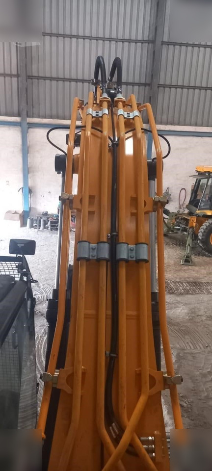 JCB JS210 LC - crédit-bail JCB JS210 LC: photos 7