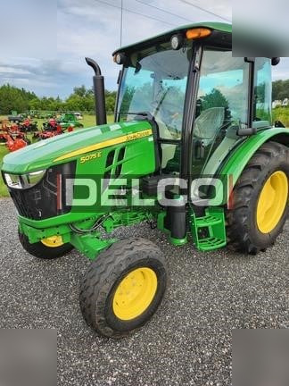 JOHN DEERE 5075E - Tracteur agricole: photos 2 JOHN DEERE 5075E - Tracteur agricole: photos 2