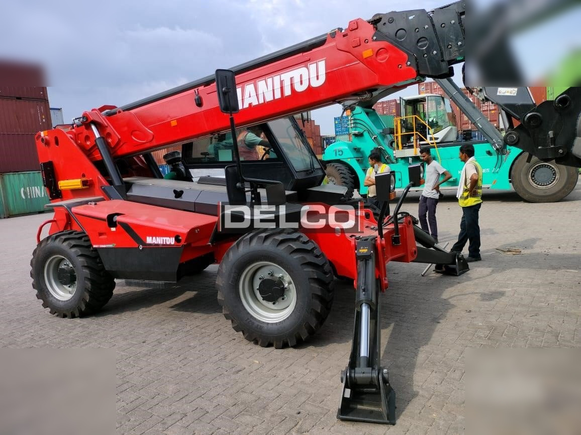 Chariot télescopique neuf MANITOU MT1740SLT: photos 9