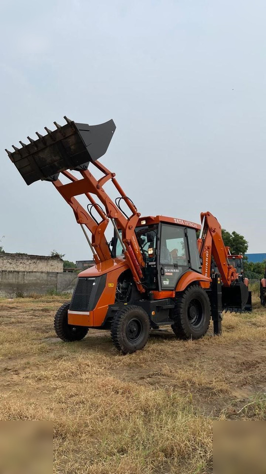 TATA HITACHI SHINRAI PRIME - Tractopelle: photos 1 TATA HITACHI SHINRAI PRIME - Tractopelle: photos 1