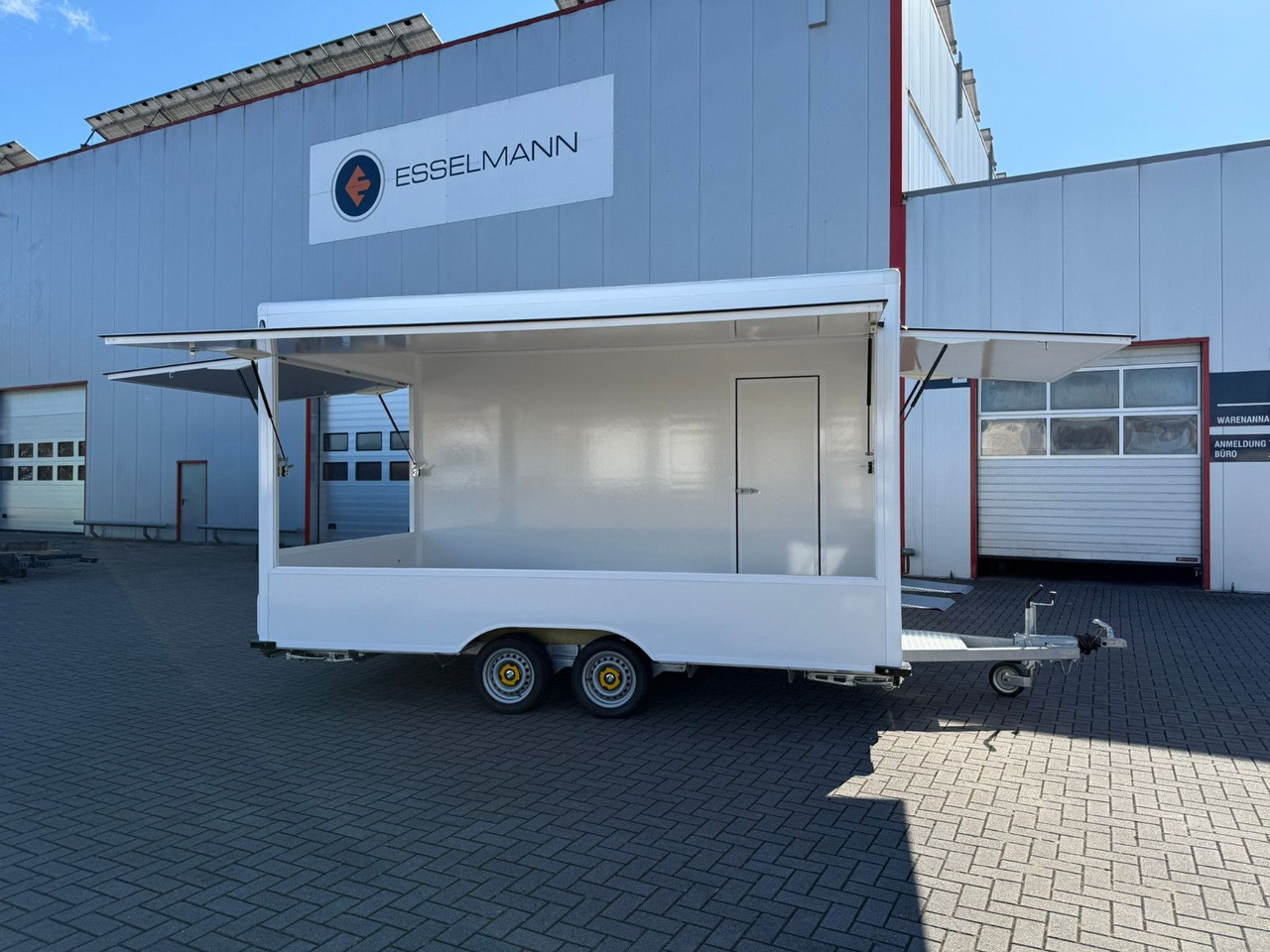 Esselmann Karello 4.2i Verkaufsanhänger Imbiss - Remorque magasin: photos 1 Esselmann Karello 4.2i Verkaufsanhänger Imbiss - Remorque magasin: photos 1