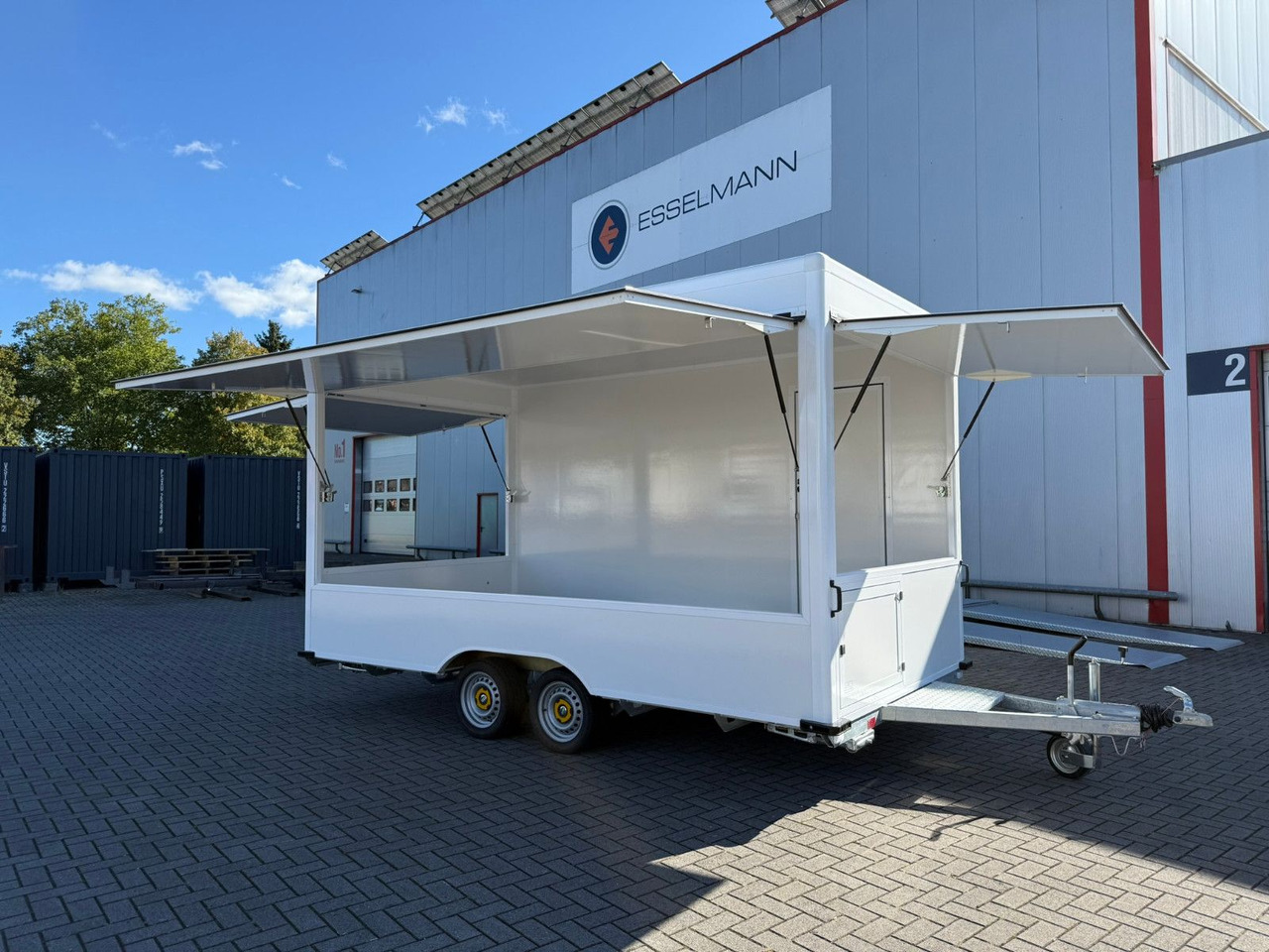Esselmann Karello 4.2i Verkaufsanhänger Imbiss - Remorque magasin: photos 2 Esselmann Karello 4.2i Verkaufsanhänger Imbiss - Remorque magasin: photos 2
