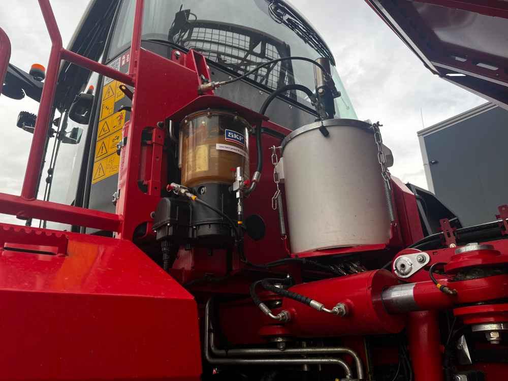 Grimme REXOR 6300 Platinum - Matériel betteravier: photos 2 Grimme REXOR 6300 Platinum - Matériel betteravier: photos 2