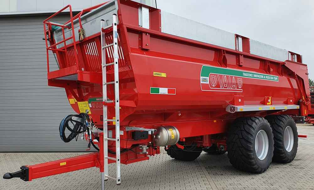 VAIA NL18 (2 axle trailer) - Matériel de fenaison: photos 1 VAIA NL18 (2 axle trailer) - Matériel de fenaison: photos 1