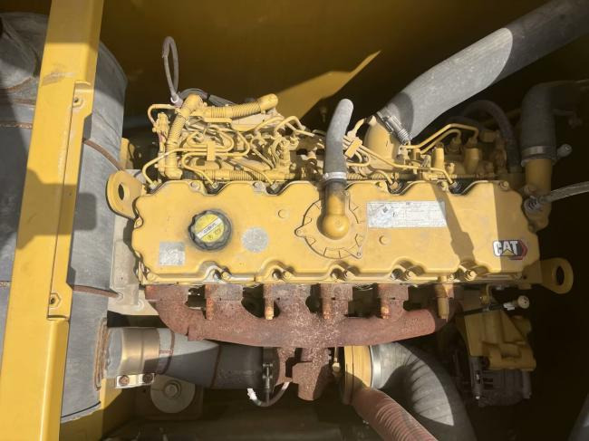 Pelle sur chenille CAT 336GC: photos 10