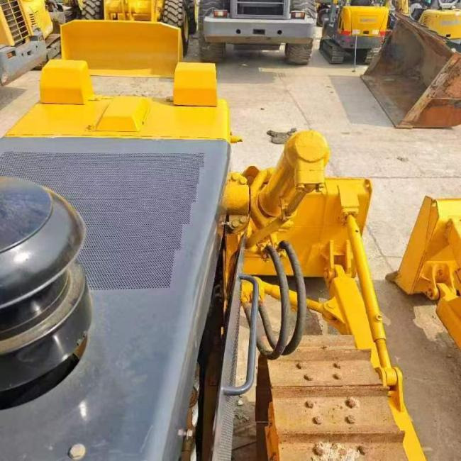Shantui SD16 - Bulldozer: photos 3 Shantui SD16 - Bulldozer: photos 3