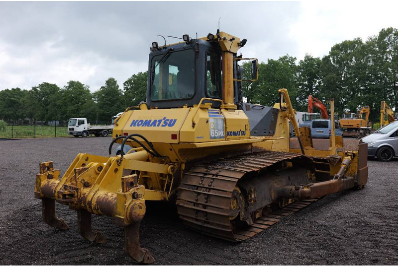 Komatsu D 65 PX-15 E0 ripper - manual engine - 388cm wide - Bulldozer: photos 2 Komatsu D 65 PX-15 E0 ripper - manual engine - 388cm wide - Bulldozer: photos 2